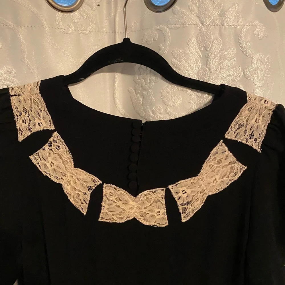 RARE Pearl Lowe British Tea Antique lace black bow dress 👗 Daisy 🌼 - Picture 5 of 8